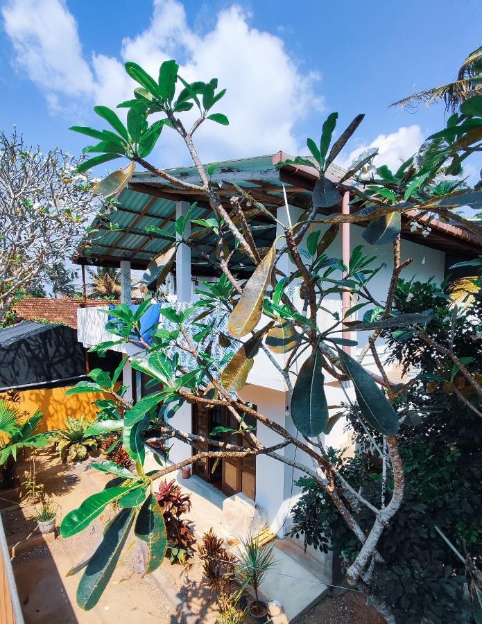 Tiger Villa Midigama East Exteriér fotografie